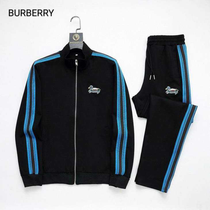 Picture of Burberry Sweater Suits _SKUBurberryM-3XL25wx22937368